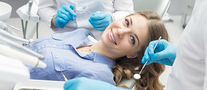 прием стоматолога-терапевта